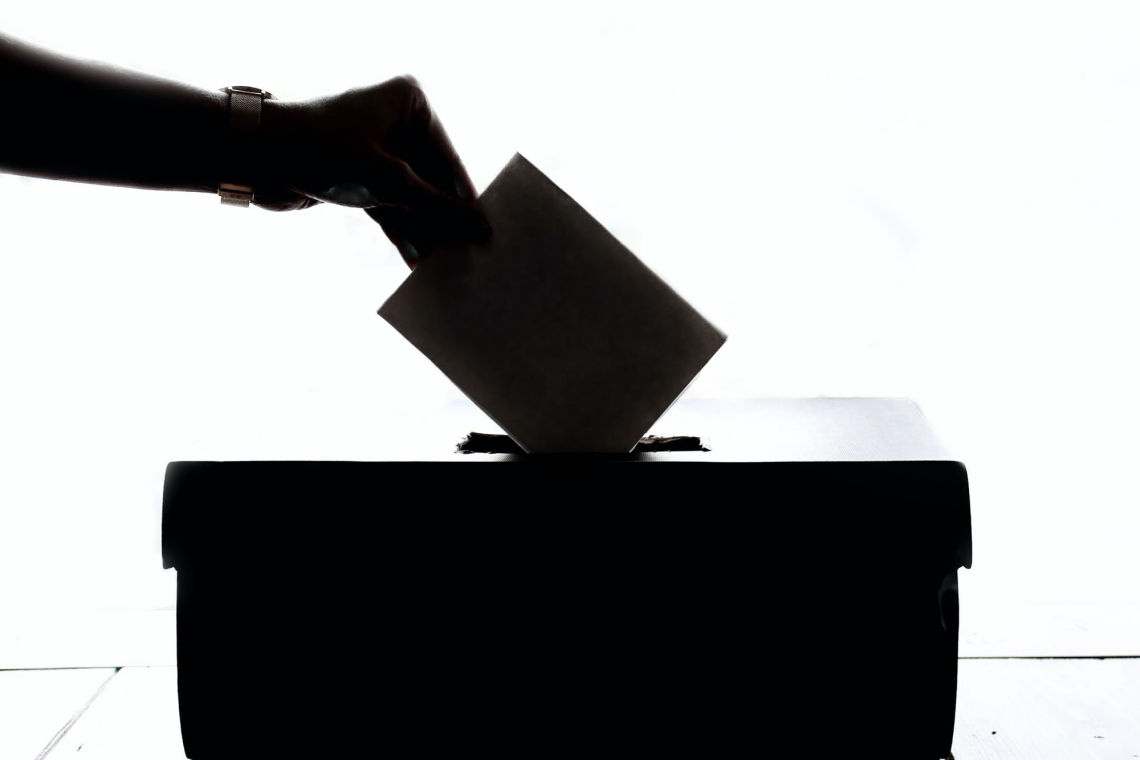 Conflicte nacional, democràcia disfuncional