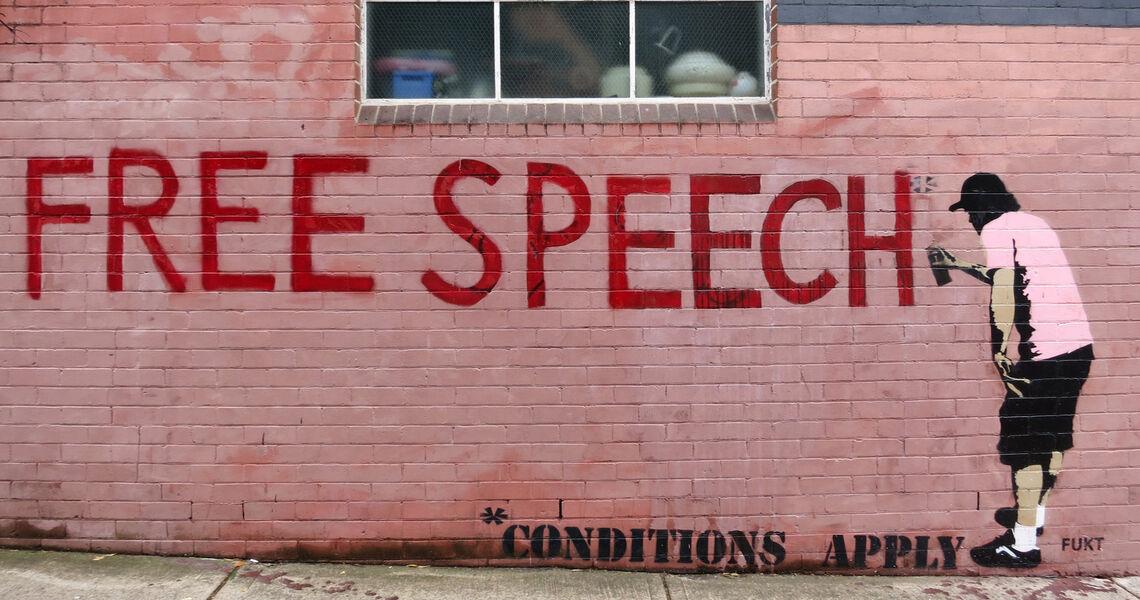 Contra la llibertat d’expressió