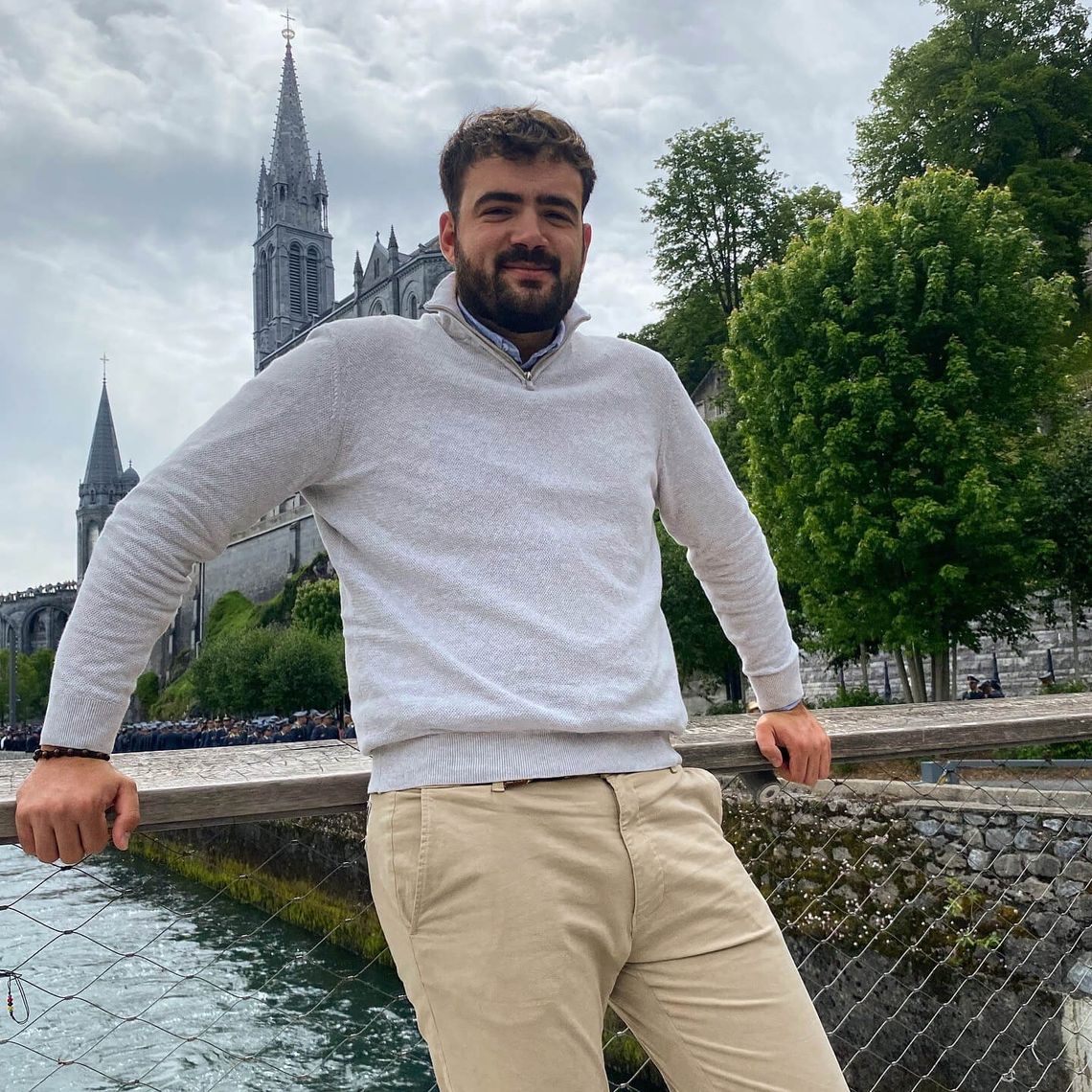 Joan Avilés